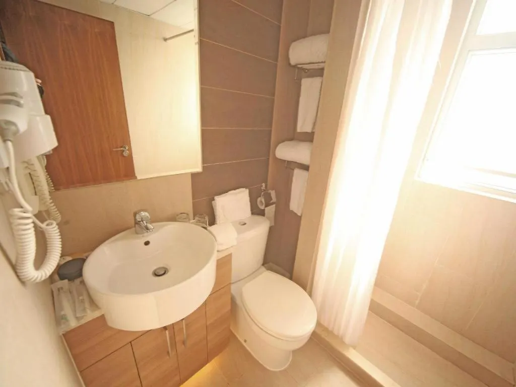H1 Hotel Hong Kong 3*,